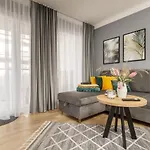 公寓 View Z Calorocznym Basenem - Baltic Apartments-sannel For Rent 波别罗沃