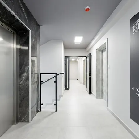 View Z Calorocznym Basenem - Baltic Apartments-sannel For Rent Apartmán *