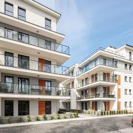 View Z Calorocznym Basenem - Baltic Apartments-sannel For Rent 아파트 *