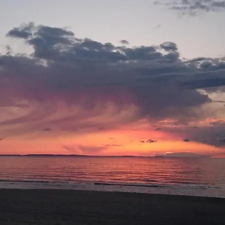 View Z Calorocznym Basenem - Baltic Apartments-sannel For Rent 아파트 포비에로보